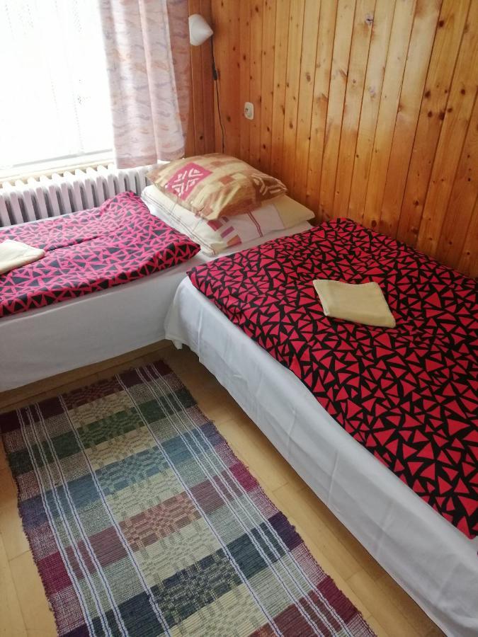 Poľská Krčma Acomodação com café da manhã Vysoké Tatry Exterior foto